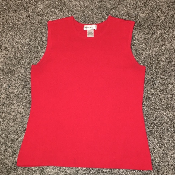 Womens red tank top size medium - Picture 8 of 12